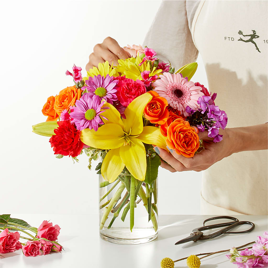 Cue the Confetti - A Florist Original – MARMET FLOWERS & MORE, Marmet WV