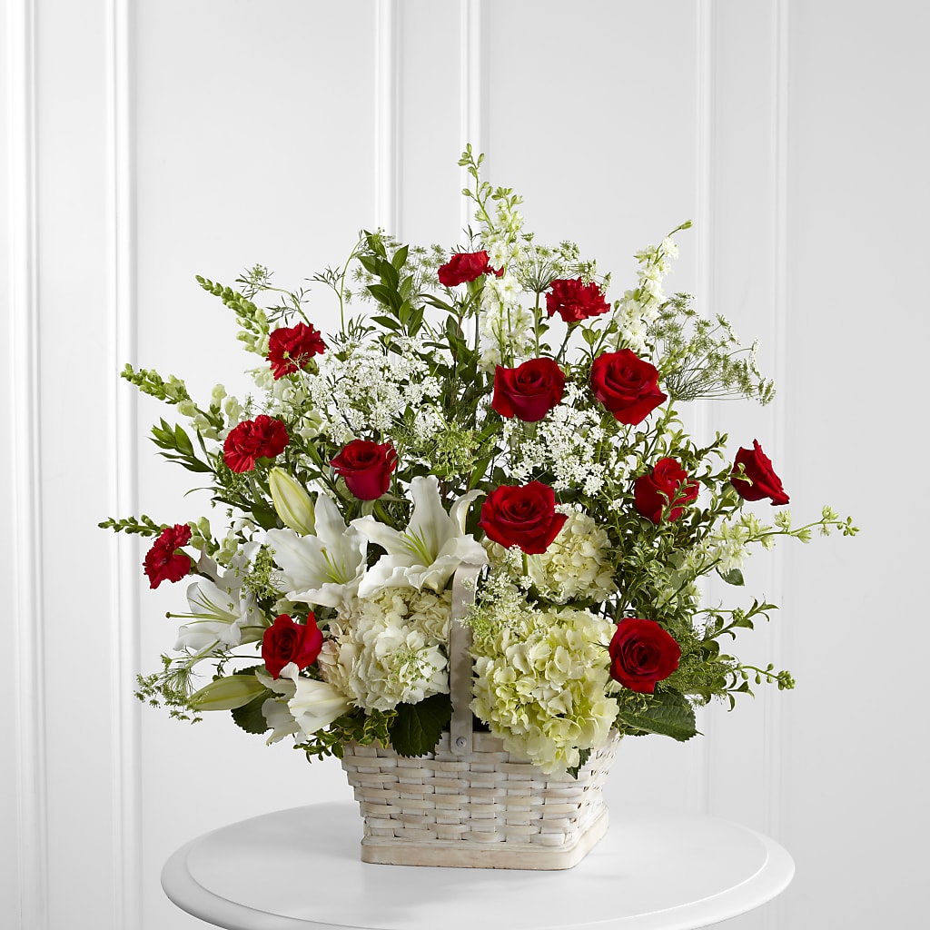 In Loving Memory Arrangement – MARMET FLOWERS & MORE, Marmet WV