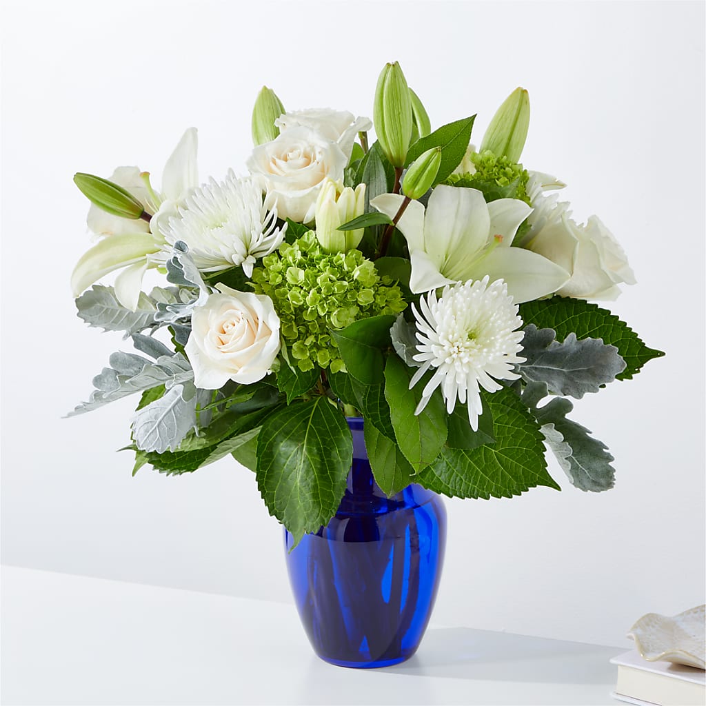 Snowy Dreams Bouquet – MARMET FLOWERS & MORE, Marmet WV