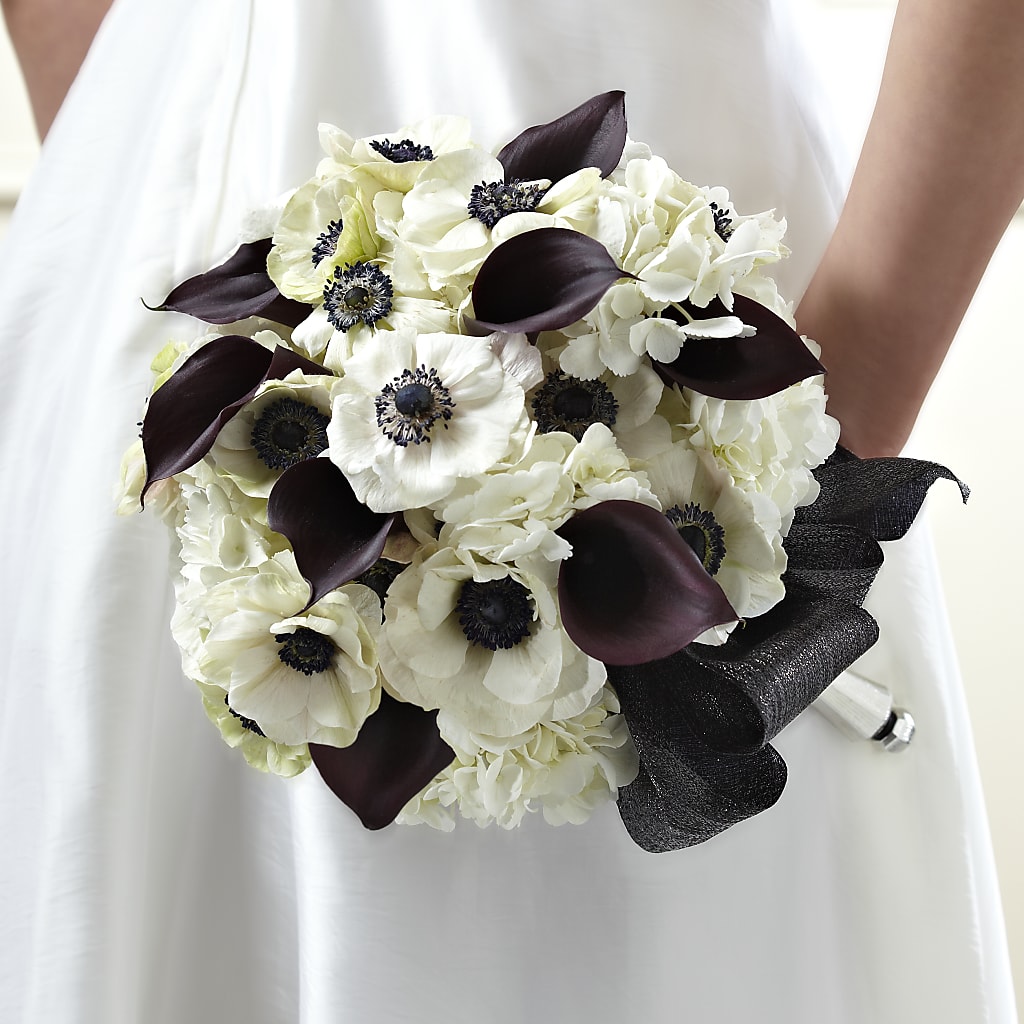 To Have and To Hold Bouquet – MARMET FLOWERS & MORE, Marmet WV