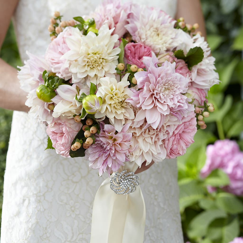 Heart's Promise Bouquet – MARMET FLOWERS & MORE, Marmet WV