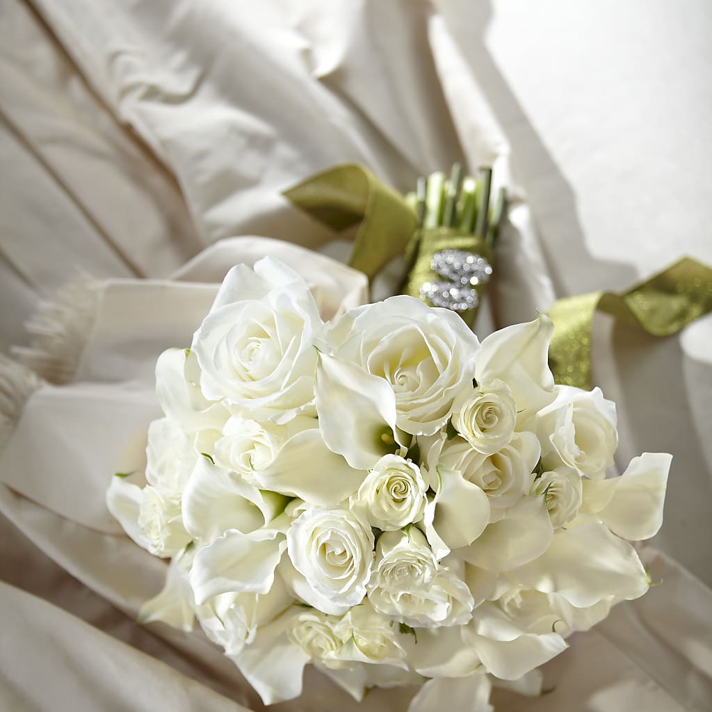 Serene Highness Bouquet – MARMET FLOWERS & MORE, Marmet WV