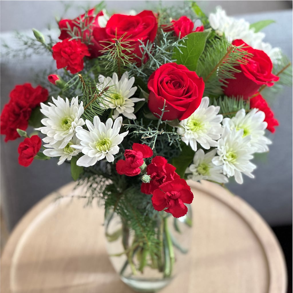 Seasonal Magic Bouquet – MARMET FLOWERS & MORE, Marmet WV
