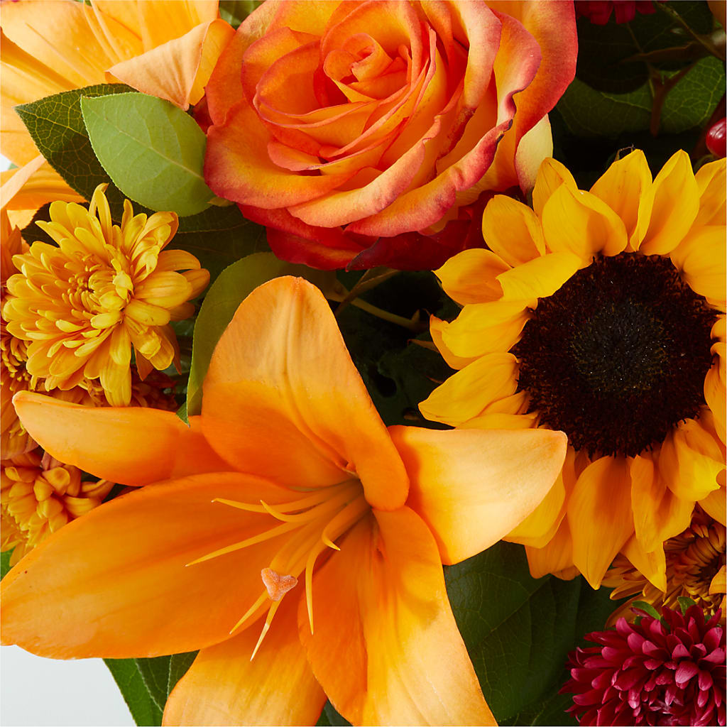 Grateful Centerpiece – MARMET FLOWERS & MORE, Marmet WV