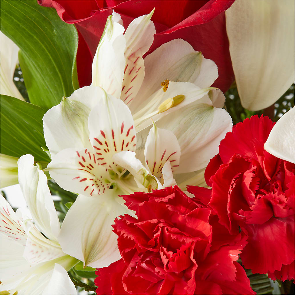 Holiday Season Bouquet – MARMET FLOWERS & MORE, Marmet WV