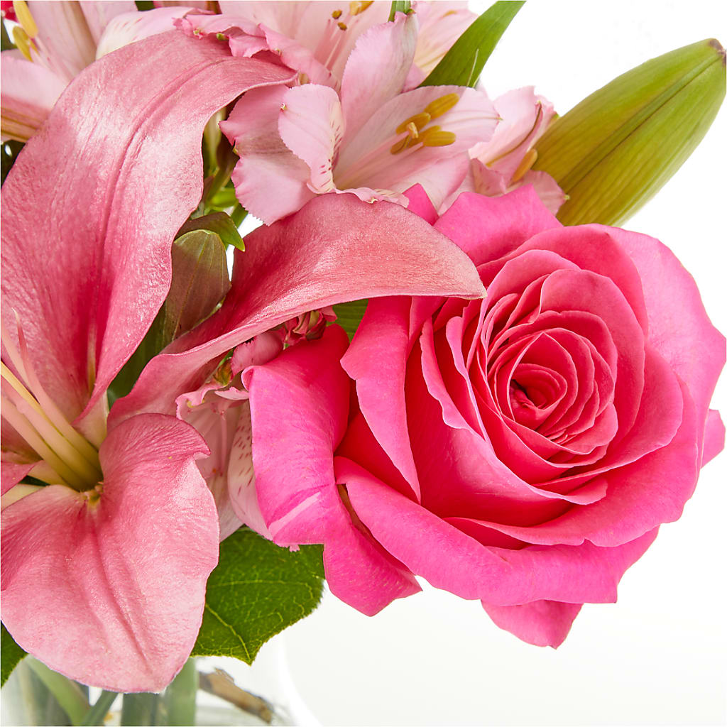 Lots of Love Bouquet – MARMET FLOWERS & MORE, Marmet WV