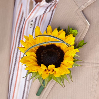 Free Spirit Boutonniere – MARMET FLOWERS & MORE, Marmet WV